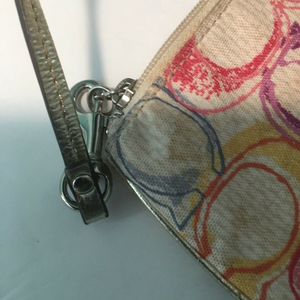 🎭 Coach F40422 Hampton Signature Scribble Wristlet Wallet Clutch Pouch - Picture 8 of 9